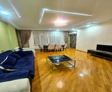 Satılır Yeni Tikili Neftçilər m., 8-ci kilometr, Nizami r.