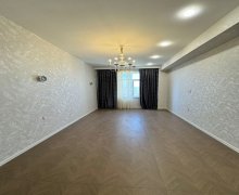 Satılır Yeni Tikili Xırdalan ş.