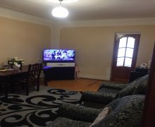 Satılır Köhnə Tikili Memar Əcəmi m., 4-cü mikrorayon, Nəsimi r.