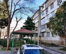 Satılır Köhnə Tikili Xalqlar dostluğu m., 8-ci kilometr, Nizami r.