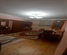 Satılır Köhnə Tikili 9-cu mikrorayon, Binəqədi r.