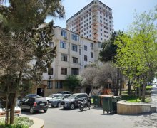 Satılır Köhnə Tikili Memar Əcəmi m., 9-cu mikrorayon, Binəqədi r.