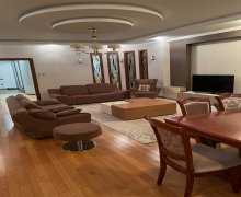 Satılır Yeni Tikili Elmlər akademiyası m., Yasamal r. Satılır Yeni Tikili Elmlər akademiyası m., Yasamal r.