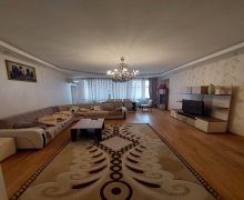 Satılır Yeni Tikili Xətai m., Xətai r.