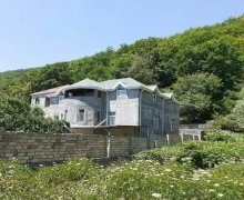 Kirayə (günlük) Həyət evi/villa Qax ş. Kirayə (günlük) Həyət evi/villa Qax ş.