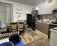 Satılır Köhnə Tikili Qaraçuxur qəs., Suraxanı r.