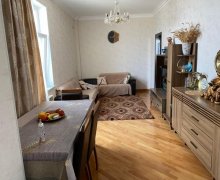 Satılır Yeni Tikili Qaraçuxur qəs., Suraxanı r.