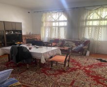 nerimanovda satilan evler Nəriman Nərimanov m., Montin qəs., Nərimanov r.