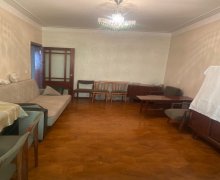 memar ecemide satilan evler Memar Əcəmi m., 9-cu mikrorayon, Binəqədi r.