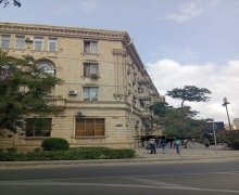 Продажа Вторичка м. Эльмляр Академиясы м., Ясамал р.