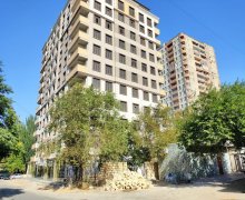 Satılır Yeni Tikili Memar Əcəmi m., 4-cü mikrorayon, Nəsimi r.