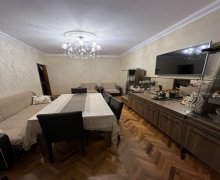 razinde satilan evler Neftçilər m., Bakıxanov qəs., Sabunçu r. razinde satilan evler Neftçilər m., Bakıxanov qəs., Sabunçu r.