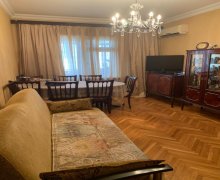 Satılır Köhnə Tikili Yeni Günəşli qəs., Suraxanı r.