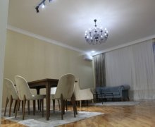 Kirayə (aylıq) Yeni Tikili Elmlər akademiyası m., Yasamal r.