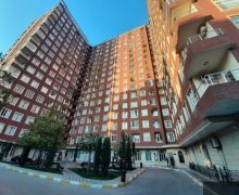 Satılır Yeni Tikili Memar Əcəmi m., 2-ci mikrorayon, Nəsimi r.