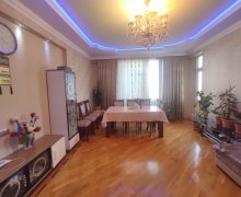 Satılır Yeni Tikili Memar Əcəmi m., 4-cü mikrorayon, Nəsimi r.