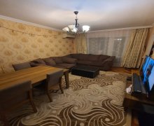 Satılır Köhnə Tikili Elmlər akademiyası m., Yasamal r.