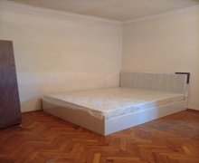 Kirayə (aylıq) Həyət evi/villa İnşaatçılar m., Yasamal qəs., İran Səfirliyi, Yasamal r.