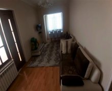 Satılır Köhnə Tikili Xalqlar dostluğu m., 8-ci kilometr, Nizami r.