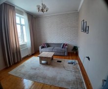 Lokbatanda satilan evler Lökbatan qəs., Qaradağ r. Lokbatanda satilan evler Lökbatan qəs., Qaradağ r.