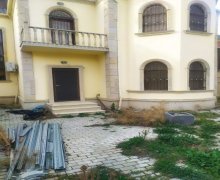 xirdalanda 2 mertebeli heyet evleri/villa Xırdalan ş. xirdalanda 2 mertebeli heyet evleri/villa Xırdalan ş.