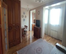 Kirayə (aylıq) Köhnə Tikili 28 May m., Nəsimi r.