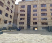 Satılır Ofis İçərişəhər m., Səbail r.