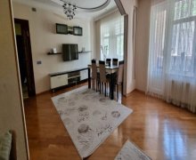 Satılır Yeni Tikili Neftçilər m., 8-ci kilometr, Nizami r.