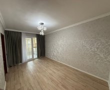 Satılır Köhnə Tikili Neftçilər m., Nizami r. Satılır Köhnə Tikili Neftçilər m., Nizami r.