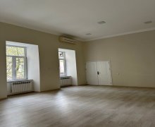 Kirayə (aylıq) Yeni Tikili İçərişəhər m., Səbail r.