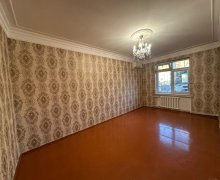 Аренда Вторичка м. Халглар Достлугу м., пос. Йени Гюняшли, Сураханы р.