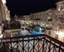 Satılır Köhnə Tikili Sahil m., Səbail r.