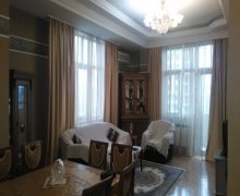 Kirayə (günlük) Köhnə Tikili Sahil m., Nəsimi r.