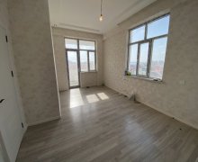 Satılır Yeni Tikili Xırdalan ş. Satılır Yeni Tikili Xırdalan ş.