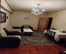 Satılır Köhnə Tikili Elmlər akademiyası m., Yasamal r. Satılır Köhnə Tikili Elmlər akademiyası m., Yasamal r.