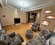 Satılır Yeni Tikili Nizami m., Yasamal r. Satılır Yeni Tikili Nizami m., Yasamal r.