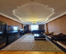 7-ci mkr-da satılan evlər Azadlıq m., 7-ci mikrorayon, Binəqədi r.