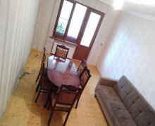 neftcilerde aylıq 2 otaqli kiraye evler Neftçilər m., Nizami r.