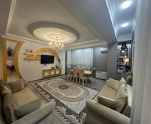 Satılır Yeni Tikili Əhmədli m., Köhnə Günəşli qəs., Xətai r. Satılır Yeni Tikili Əhmədli m., Köhnə Günəşli qəs., Xətai r.