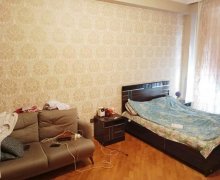 Satılır Yeni Tikili Azadlıq m., 8-ci mikrorayon, Binəqədi r.