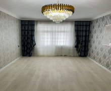 Satılır Köhnə Tikili 9-cu mikrorayon, Binəqədi r.