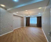 Satılır Yeni Tikili Elmlər akademiyası m., Yasamal r.