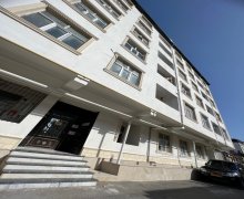 Satılır Yeni Tikili Qaraçuxur qəs., Suraxanı r.