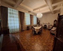 iceri seherde evlerin qiymeti İçərişəhər m., Səbail r. iceri seherde evlerin qiymeti İçərişəhər m., Səbail r.