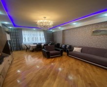 7-ci mkr-da satılan evlər 7-ci mikrorayon, Binəqədi r.