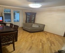 Satılır Köhnə Tikili Neftçilər m., Bakıxanov qəs., Sabunçu r.
