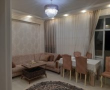 Satılır Yeni Tikili Qaraçuxur qəs., Suraxanı r.