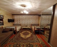 Satılır Köhnə Tikili Neftçilər m., 8-ci kilometr, Nizami r.