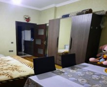 Satılır Yeni Tikili Xırdalan ş. Satılır Yeni Tikili Xırdalan ş.