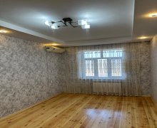 ehmedlide kohne tikili evler Əhmədli m., Xətai r.